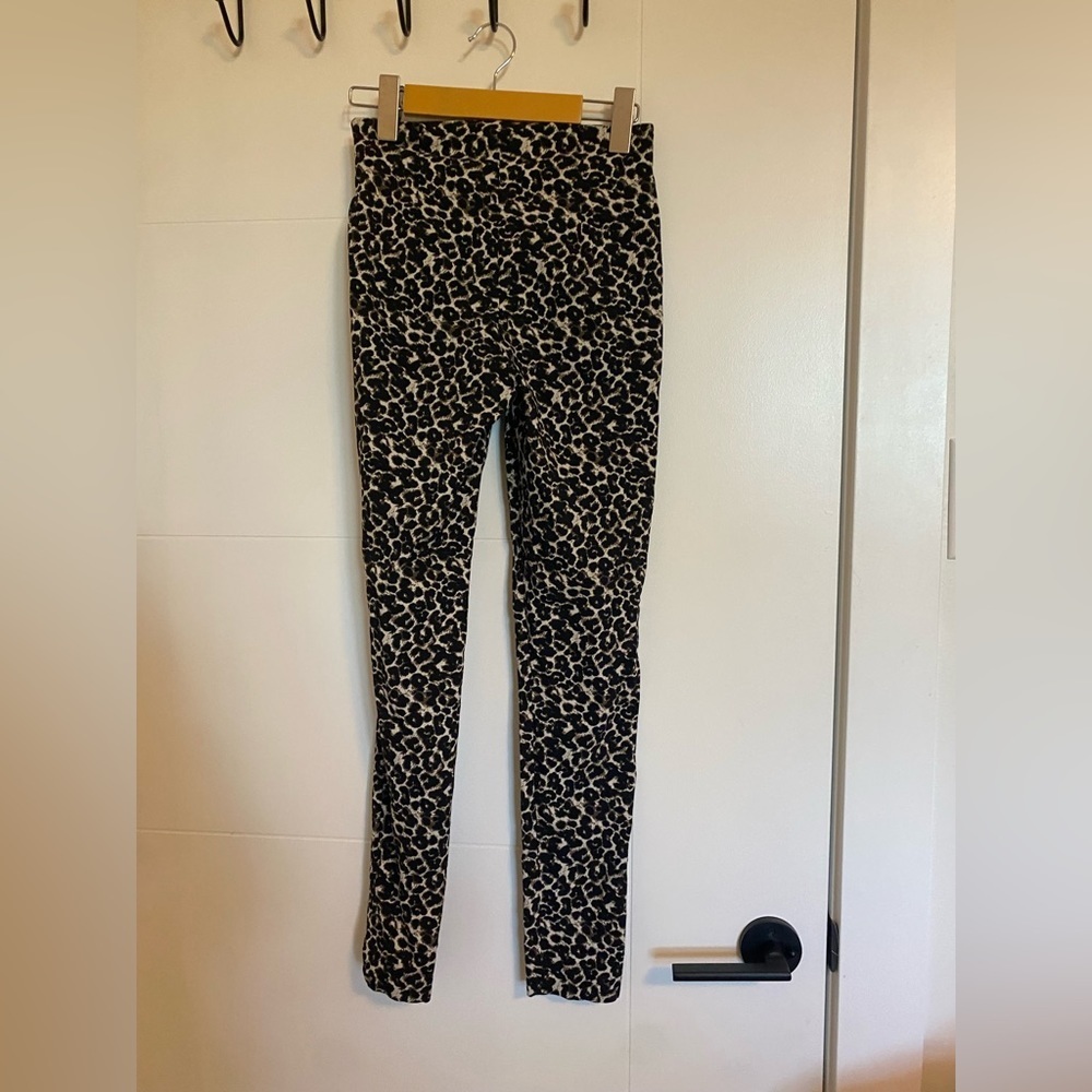 DYNAMITE size X small - Picture 3 of 3